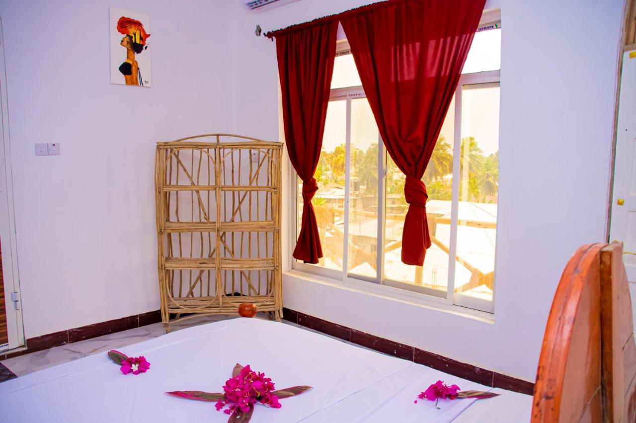 Zaina'S Beach House Nungwi Chambre photo