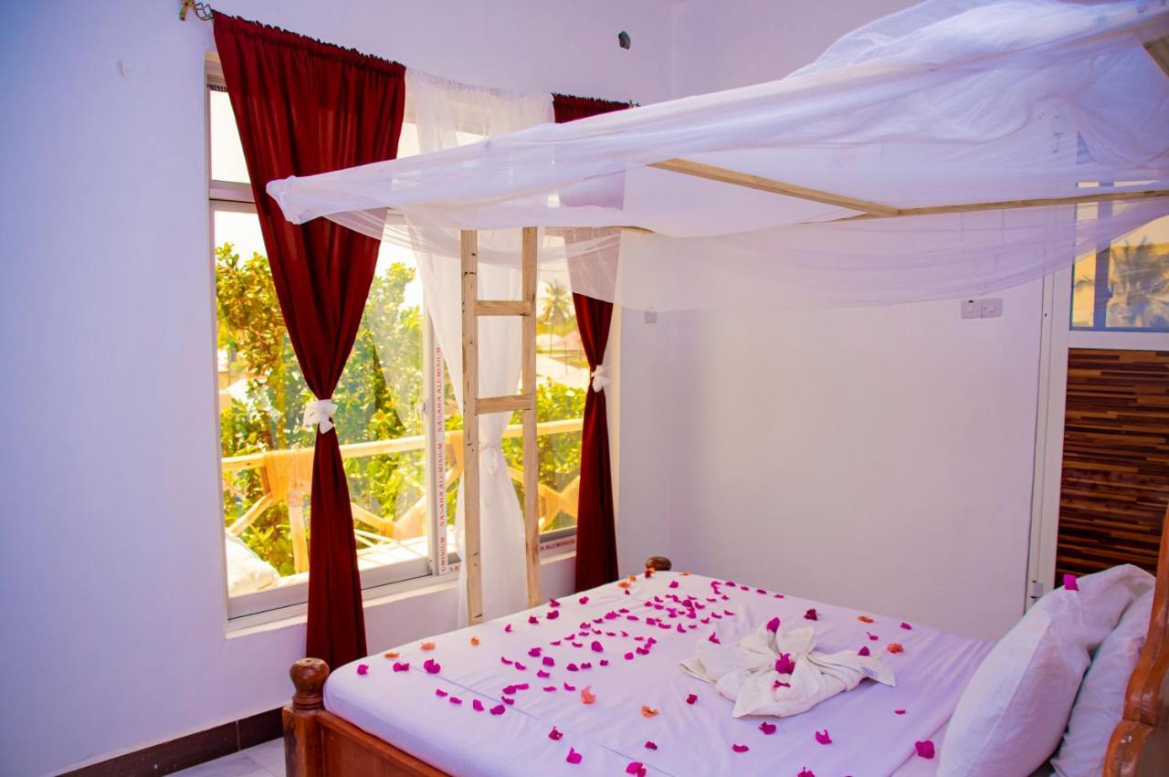 Zaina'S Beach House Nungwi Chambre photo